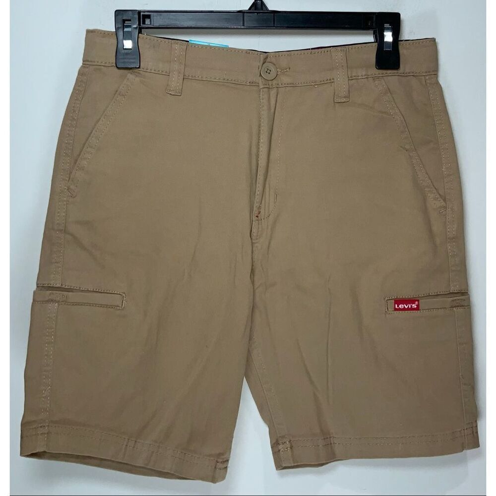 Levi’s KaKhi Cargo Shorts size 16